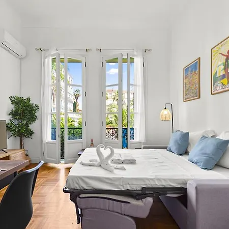 公寓 Lumineux 4pax Dans Batiment Historique 芒通