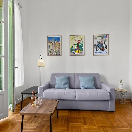 Lumineux 4pax Dans Batiment Historique *